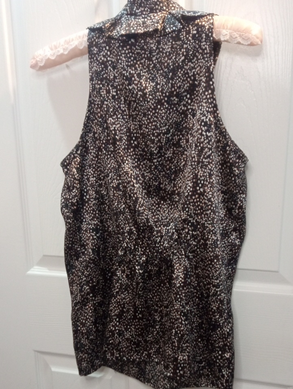 THE LIMITED DRESSY TANK - Picture 5 of 5